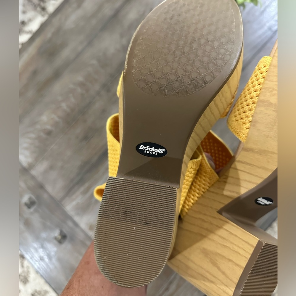 Dr. Scholls Stitch Fix Yellow Chunky Heel Platform Sandals - Picture 10 of 13